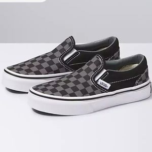 Vans Kids Classic slip on gray and black checkered 2